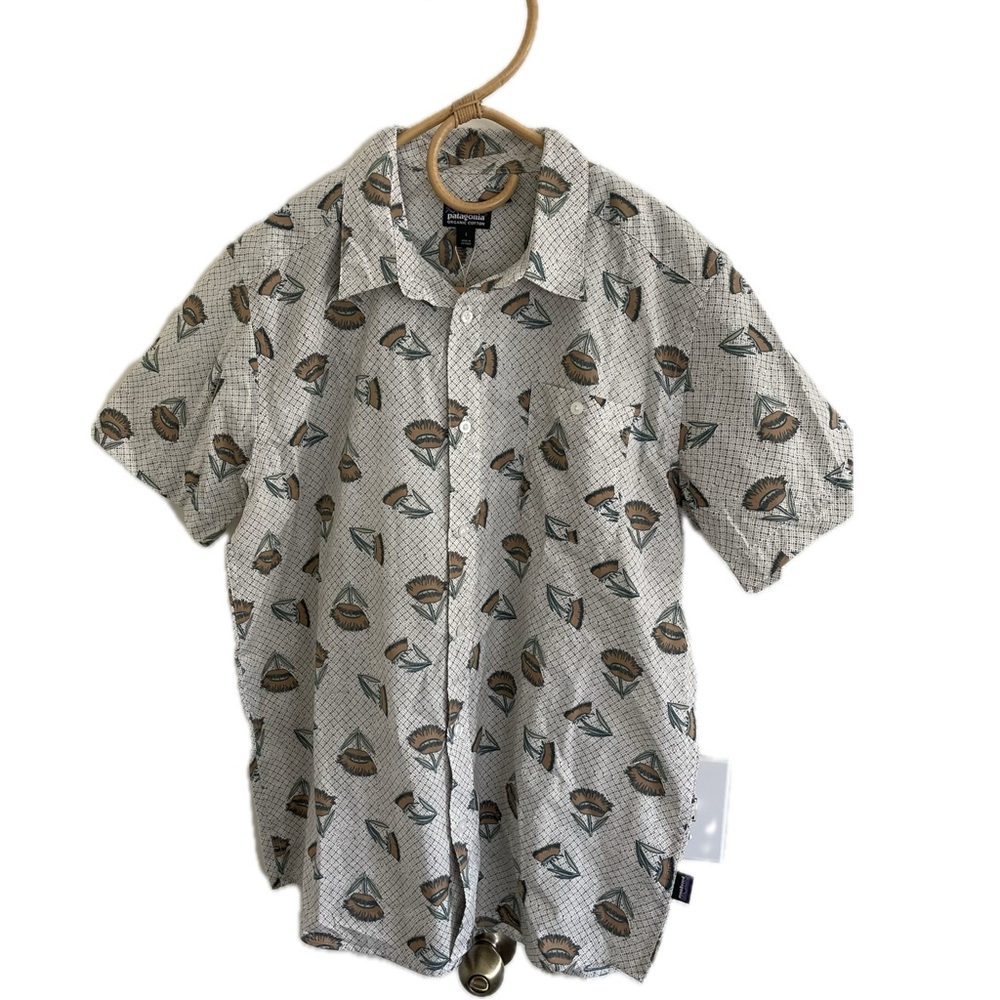 Men’s Patagonia Organic Cotton Button Down Shirt Size Large
